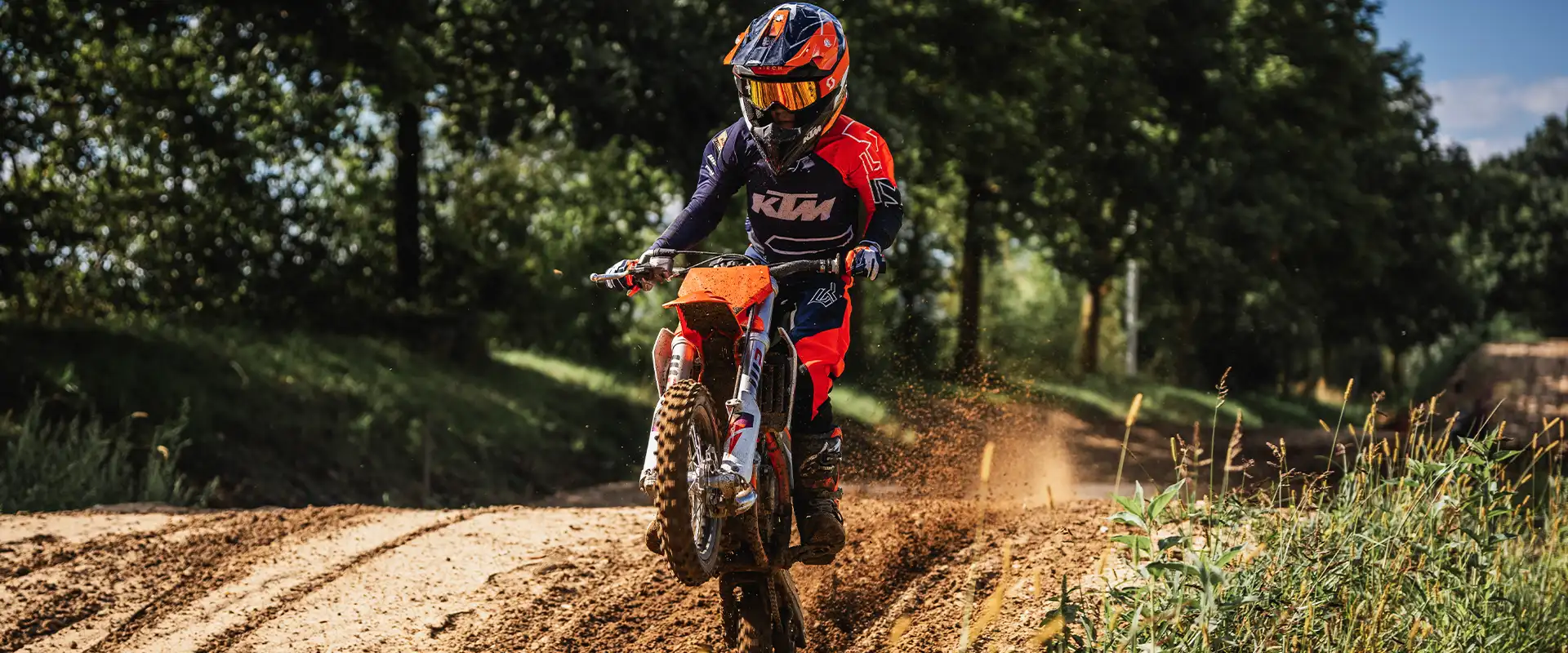PHO_BIKE_DET_KTM-motocross-kids-50-sx-action-image-8_#SALL_#AEPI_#V1
