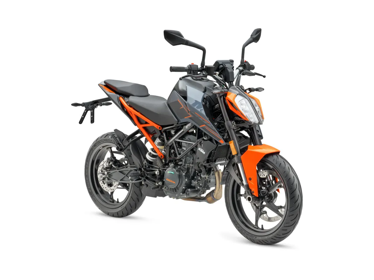726640_MY26_KTM 200 Duke_45Front Right_STUDIO_EU_GLOBAL_INDIA_IMAGES